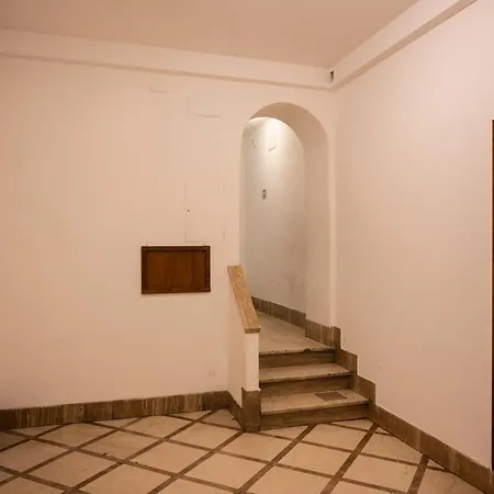 Smooth Mansion In Ponte Vecchio Daire