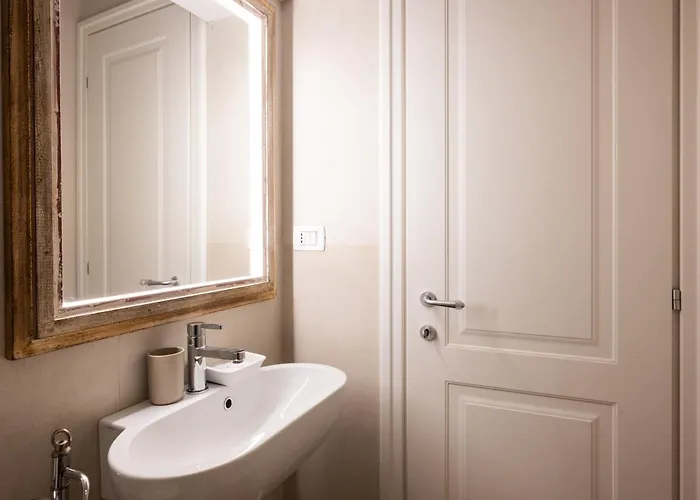Апартаменты Smooth Mansion In Ponte Vecchio