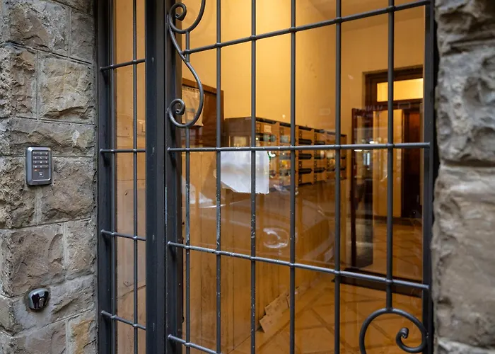 Smooth Mansion In Ponte Vecchio Апартаменты Флоренция